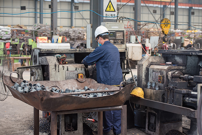 句容网架锥头车间